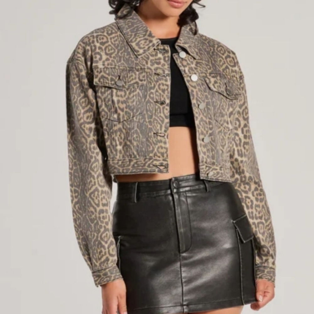 Leopard Print Cropped Jacket - Picture 9 of 11